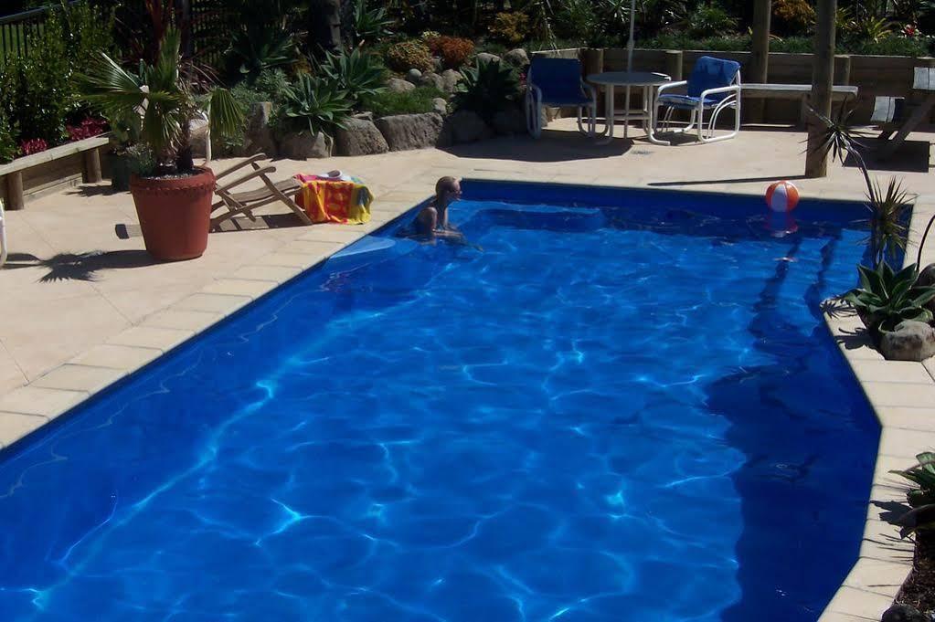 Snells Beach Motel Екстериор снимка
